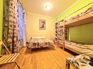 Гостиница Жить просто Пятигорск Двухместный номер без окна-1